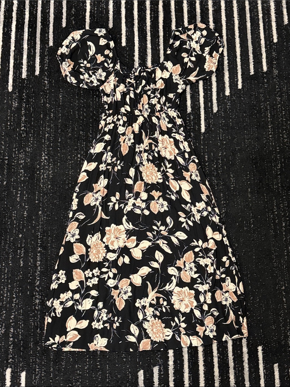 Final Touch Black Floral Puff-Sleeve Midi Dress